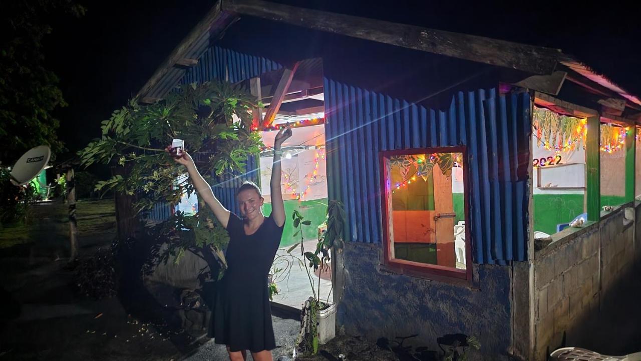 Tanna Volcano View Tree House Lenkuru Zewnętrze zdjęcie
